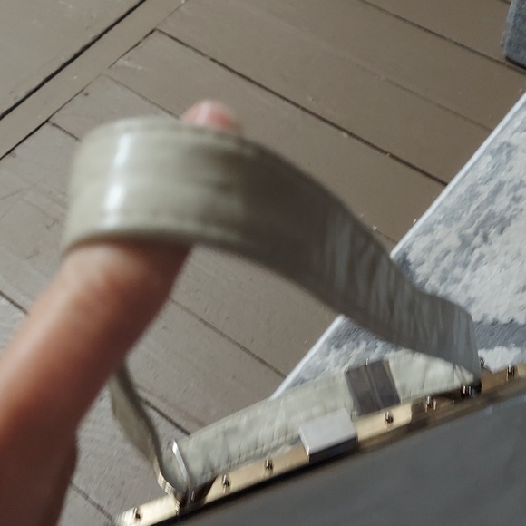 Beautiful Vintage Ruth Salz purse with matching change purse. - Picture 11 of 15